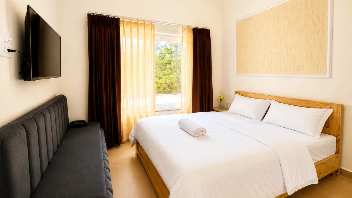 Semi Deluxe Rooms in Uttarkashi near Gangotri