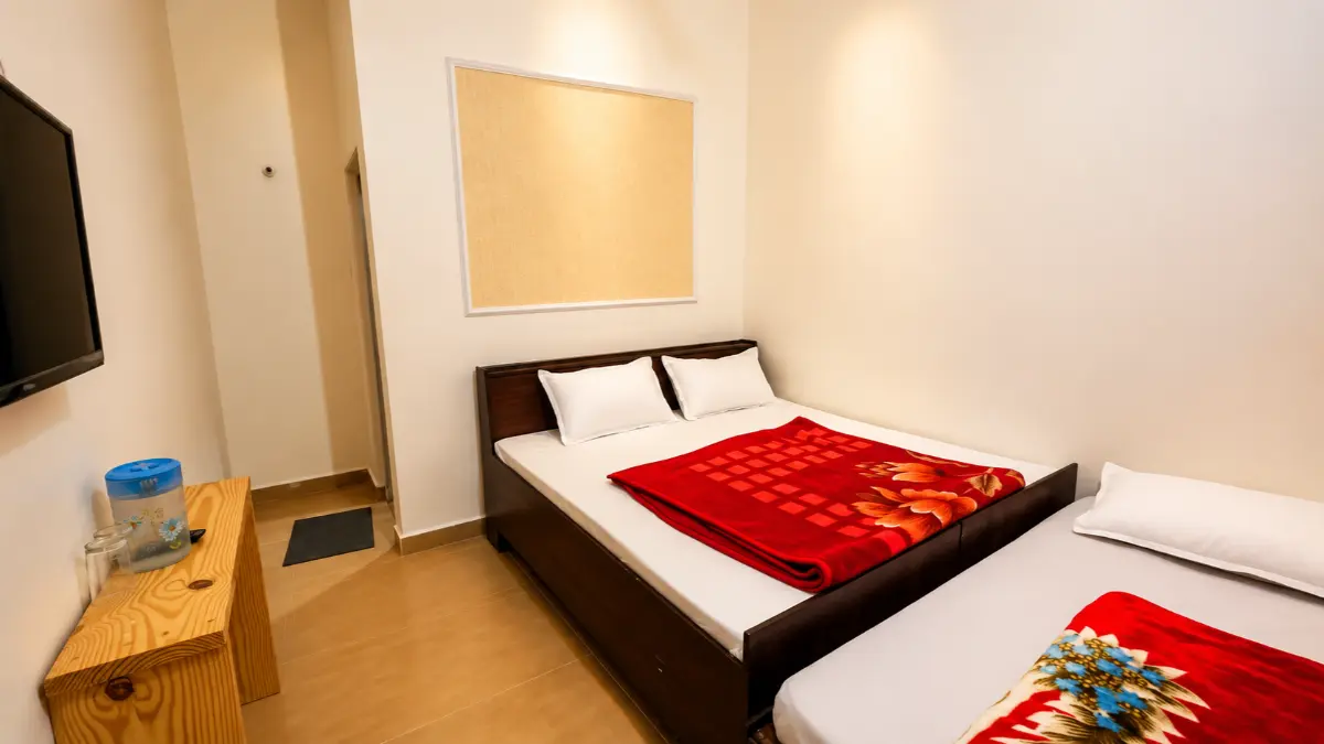 Standard Rooms in Uttarkashi near Gangotri